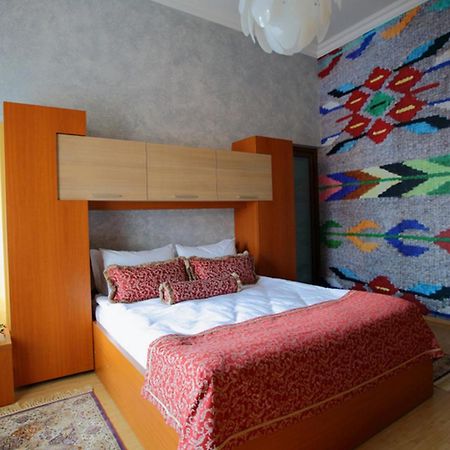 Rădăuţi Hotel Galany מראה חיצוני תמונה