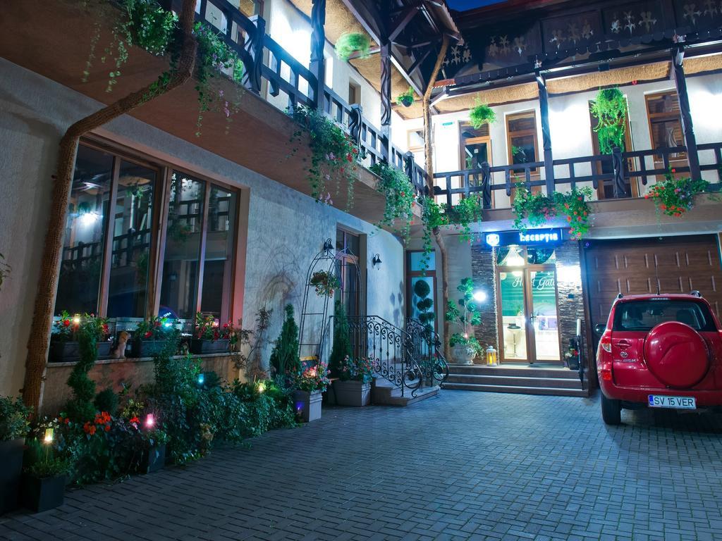 Rădăuţi Hotel Galany מראה חיצוני תמונה