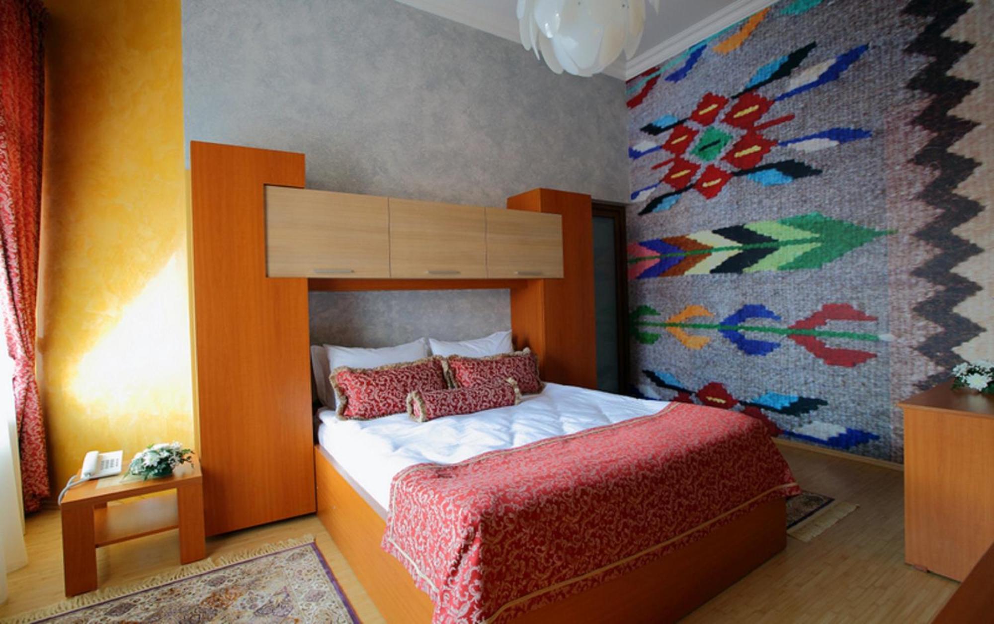 Rădăuţi Hotel Galany מראה חיצוני תמונה