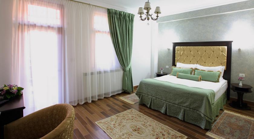 Rădăuţi Hotel Galany מראה חיצוני תמונה