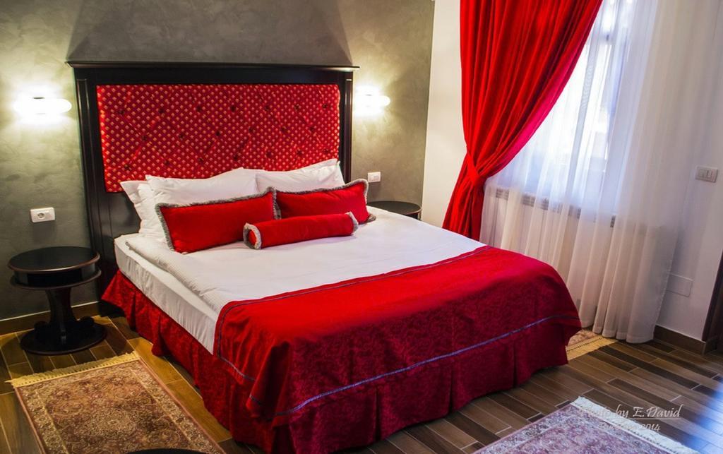 Rădăuţi Hotel Galany מראה חיצוני תמונה